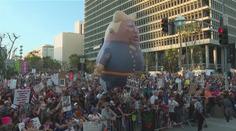 Američané kvůli Trumpovi vyšli do ulic. Protestovali i proti Muskovi