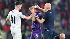 Fanoušci West Hamu krvavě zranili hráče Fiorentiny. Potrestáme je, reaguje klub