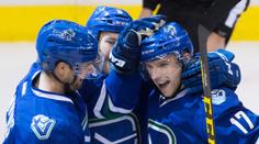Vrbata neuspěl při nájezdech, přesto se s Vancouverem radoval