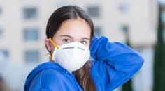 Lékárníci ukázali NÁVODY: Takhle se starejte o respirátory, aby vydržely