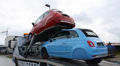 Co je to za divné auto? V bizarních tříkolkách můžou na silnici puberťáci