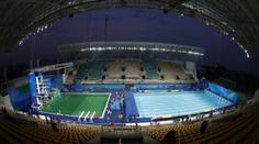 Další olympijský trapas: Tohle není bazén, to je zelený brčál!