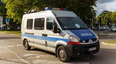 Útok nožem ve škole v Ostrolence: Student zranil pět dětí a tři dospělé