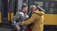 Vlaky do Česka přivezly tisíce Ukrajinců. Na cestě do bezpečí stráví desítky hodin