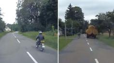 Motorkář blokoval sanitku jedoucí k pacientovi v bezvědomí! VIDEO