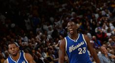 Další triple-double! Vysmátý Draymond Green útočí na legendy