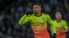 Šlágr Premier League ovládlo City, Leicester nespasil ani Schmeichel