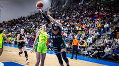 Tradiční basketbalová bitva pro USK. Demolici Žabin sledoval i Ivan Trojan