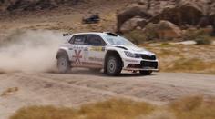 KOŘENÍ: Rallye v poušti
