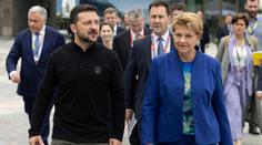 Do Švýcarska se sjeli světoví lídři. Jednat budou o míru na Ukrajině