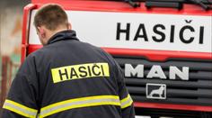 V bytě v Ústí nad Labem vypukl požár. Hasiči vyhlásili druhý stupeň poplachu