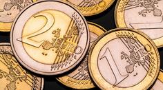 Zkontrolujte mince v peněžence. Jedna má hodnotu 19 tisíc