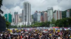 Hongkong ustupuje demonstrantům, stahuje sporný zákon! Lidé ale nevěří