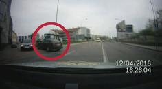 Pod vlivem drog řídil a boural. Zdrogovaných za volantem přibývá