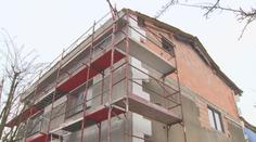 K postavenému bytu dvě parkovací místa povinně. Zdraží to bydlení, vadí kritikům