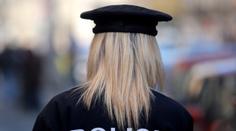 Policistku v Krupce napadl nezletilý mladík! Další to natočili