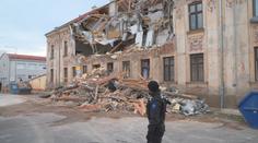 Výbuch ve Znojmě: Lidé se stále nemohou vrátit domů, charita vyhlásila sbírku
