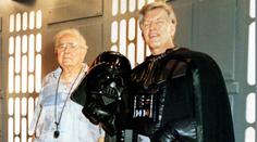 Svět přišel o další hereckou legendu, zemřel představitel Darth Vadera