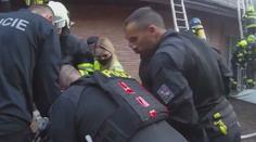 Policisté ukázali, jak vypadal zásah v hořícím alzheimer centru. Škoda je až 70 milionů
