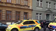 Opilý policista se v Praze snažil ujet od nehody, znovu boural