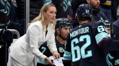 Premiéra první trenérky v NHL. Je to součást velké změny, říká Campbellová