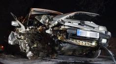 Mladík se chtěl zabít v autě, přejel policistu, který ho zachraňoval