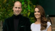 Kate a William ukázali vánoční fotku: Charlotte se i s bratry mění před očima