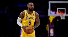 Slavný LeBron pokračuje v kariéře. Vybral si překvapivou destinaci