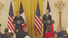 Biden hostil svou první oficiální návštěvu. S Macronem jednal o Ukrajině i Íránu