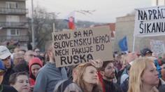 Slováci protestují proti 'ruskému zákonu'. Fico chce informace o neziskovkách