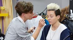 Bude Slováčková lepší Miley Cyrus než Mišík? Posuďte sami!