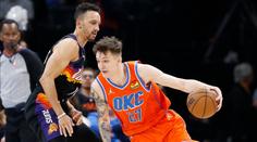 Krejčí znovu bodoval, Oklahoma porazila Phoenix 117:96