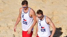 Čeští beachvolejbalisté končí už ve skupině. Nestačili na mistry světa