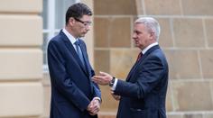 Hrad zveřejnil platy vedoucích pracovníků. Nejhůře placený je Ovčáček