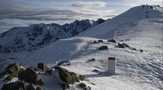 Tatry zasypal sníh. Horská služba vydala vánoční varování pro turisty