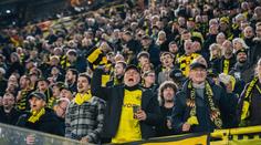 Odložte telefony, dostanete odměnu. Dortmund chce fanoušky bez mobilů