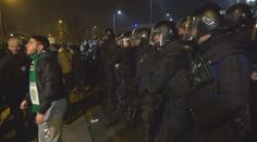 Moderní otroctví? Maďaři svolali obří demonstraci kvůli přesčasům
