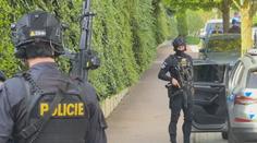 Policejní zásah v Praze: Oznamovatelka si ozbrojeného muže zřejmě vymyslela
