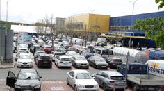 O adventu roste počet nehod u obchodních center. Řidiči nedodržují základní pravidla