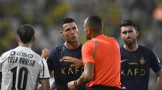 Ronaldo měl nadávat rozhodčímu. Naštval ho neuznaný gól. Měl pravdu?