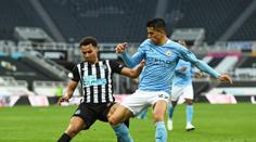 Gólové hody v Anglii. City v okleštěné sestavě přestřílelo Newcastle