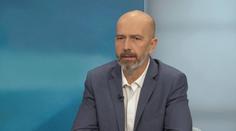 Ne zvyšování daní, ale radši více peněz pro lidi, volá kandidát na šéfa Pirátů