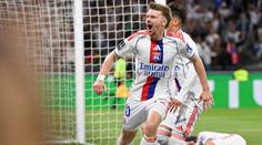 Šulc s Karabcem uhranuli Lyon. Ten má snový start do ligy, ještě neinkasoval