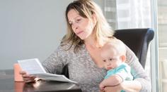 Příspěvek 5 000 korun: Kdo na něj má nárok a co vše patří do příjmu? PŘEHLED