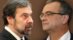 John s Kalouskem na sebe ve sněmovně řvali kvůli močení