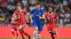 Morata poprvé oblékl dres Chelsea. A Courtois se červenal