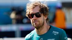 Šampion F1 se proměnil v detektiva. Zloděje pronásledoval na skútru