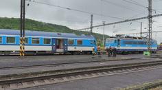 V Ústí nad Labem se srazily dva vlaky. Čtyři cestující utrpěli zranění