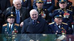 Po Lukašenkovi se slehla zem. Od Dne vítězství jej nikdo neviděl