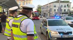 Protesty policistů pokračují. Zrušte výsluhy pro lidi v kancelářích, tvrdí řada z nich